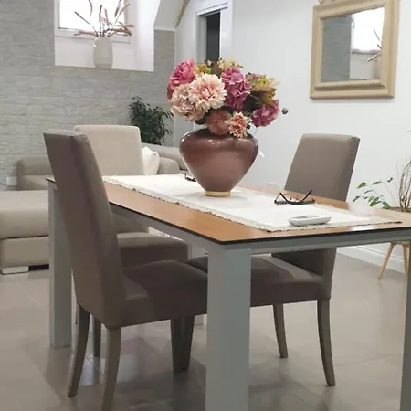 Bilocale In Via Algajola * Lido di Ostia