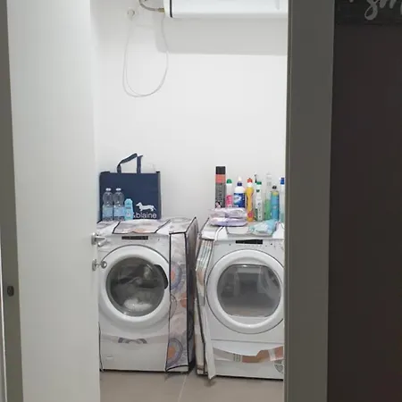Bilocale In Via Algajola Apartamento