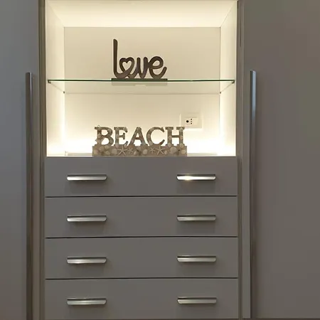 Apartment Bilocale In Via Algajola Lido di Ostia