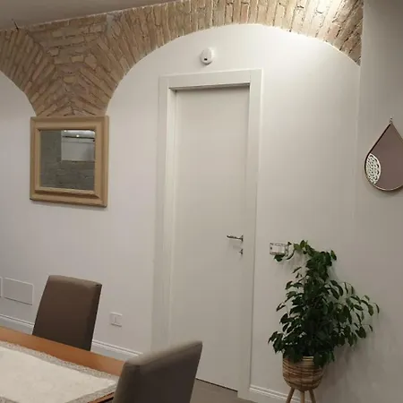 Bilocale In Via Algajola * Lido di Ostia