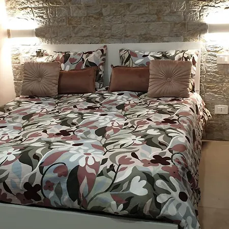 Bilocale In Via Algajola * Lido di Ostia
